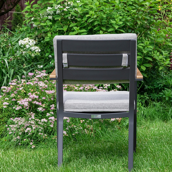 Обеденное кресло Oscar Royal Family из алюминия с подлокотниками из поливуда фото 4