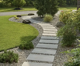 Пошаговая плита для дорожек 600х300х80 мм Серо-белая