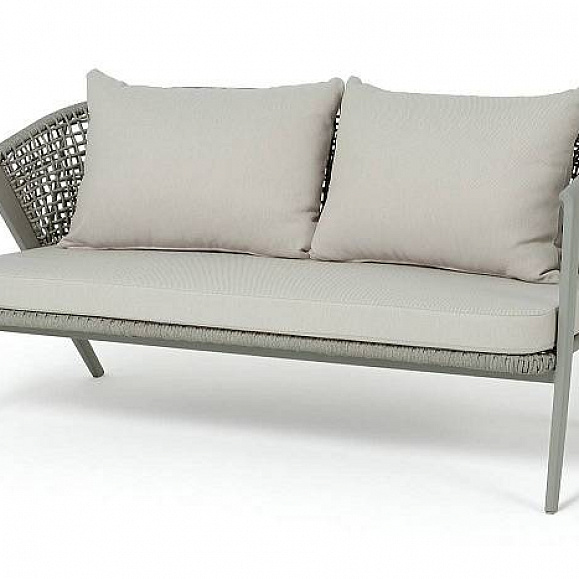 Диван Амстердам 4SIS 2-местный плетеный из роупа, каркас алюминий, роуп серый круглый, ткань бежевая фото 1