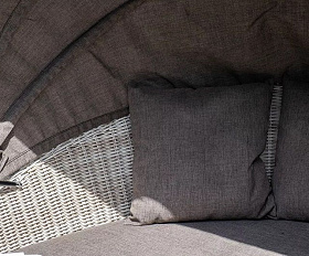 Плетеная кровать круглая Стильяно 4SIS из искусственного ротанга, цвет бежевый