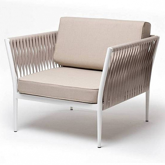 Кресло Касабланка 4SIS плетеное из роупа, каркас алюминий белый муар, роуп бежевый 20мм, ткань бежевая 15052 фото 1