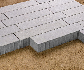 Тротуарная плитка 342 Механический завод Ригель трио 80 мм Белый