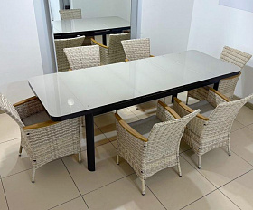 Обеденный комплект Ludwig + Amelia Royal Family из искусственного ротанга, цвет бежевый