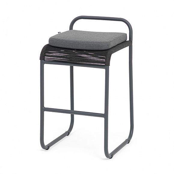 Ането стул барный плетеный из роупа, каркас алюминий темно-серый (RAL7024) муар, роуп темно-серый круглый, ткань темно-серая 027 фото 1