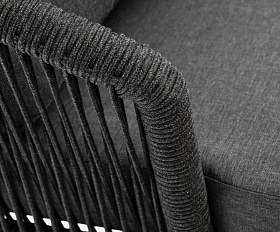 Кресло плетеное Верона 4SIS из роупа, каркас алюминий темно-серый (RAL7024) шагрень, роуп темно-серый круглый, ткань темно-серая