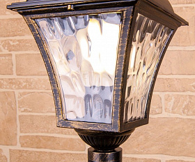 Уличный светильник Elektrostandard Apus F IP44 GL 1009F черное золото