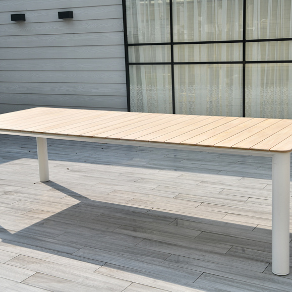 Прага обеденный стол с тиковой столешницей и алюминиевым каркасом фото 1