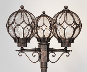 Садово-парковый светильник Via Maytoni O023FL-03G цвет Золото Антик