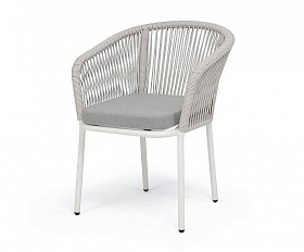 Стул Марсель 4SIS плетеный из роупа, каркас алюминий белый муар, роуп светло-серый меланж круглый tex, ткань светло-серая