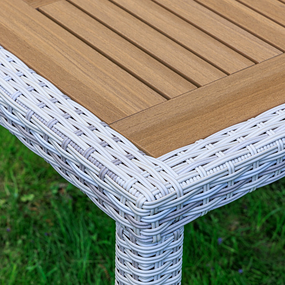 Обеденный стол Amelia Royal Family из искусственного ротанга 90 см, цвет бежевый фото 3