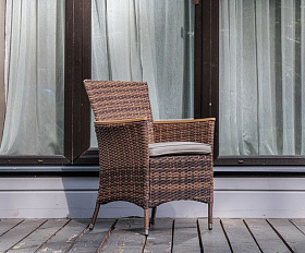 Обеденное кресло Amelia Royal Family из искусственного ротанга, цвет коричневый