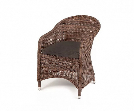 Плетеное кресло Равенна 4SIS из искусственного ротанга, цвет коричневый с темно-серой подушкой