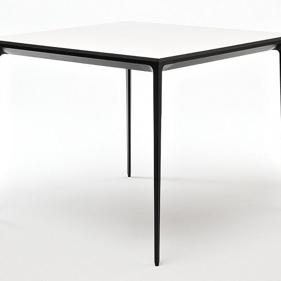 Малага обеденный стол из HPL 90х90см, цвет молочный, каркас черный фото 1