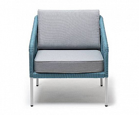 Кресло Канны 4SIS плетеное из роупа, каркас алюминий светло-серый (RAL7035) муар, роуп бирюзовый круглый, ткань светло-серая