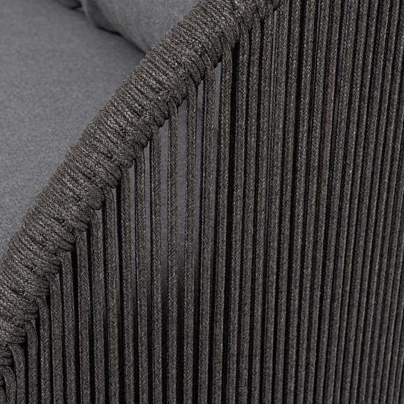 Монтелла диван 3-местный плетеный из роупа, каркас алюминий темно-серый (RAL7024) муар, роуп темно-серый круглый, ткань темно-серая 027 фото 6