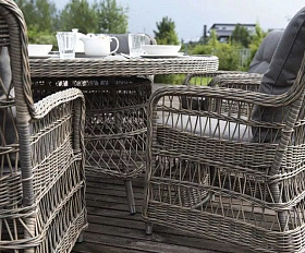 Плетеный обеденный стол Неаполь 4SIS из искусственного ротанга, цвет серо-соломенный