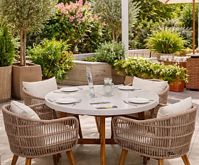 Обеденный комплект Eleonora Royal Family из натурального дерева на 4 персоны