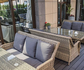 Диван трехместный Гляссе 4SIS из искусственного ротанга, цвет соломенный