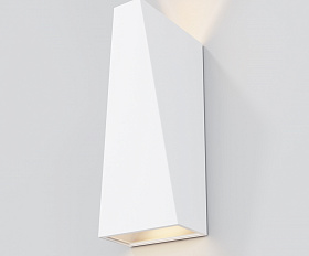 Архитектурная подсветка Times Square 3200К 6Вт IP 54 Maytoni O580WL-L6W цвет Белый