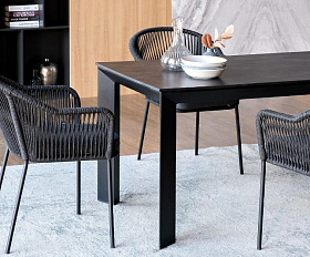 Обеденная группа Венето 4SIS на 4 персоны со стульями "Лион", каркас темно-серый, роуп темно-серый