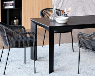 Обеденная группа Венето 4SIS на 4 персоны со стульями "Лион", каркас темно-серый, роуп темно-серый
