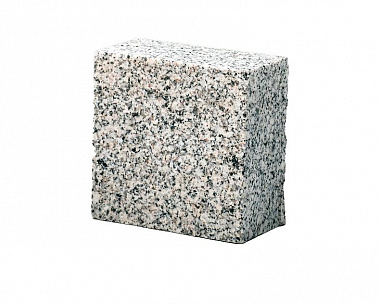 Брусчатка гранитная 100x100x50 мм пилено-колотая Ташмурунское месторождение Карандаш