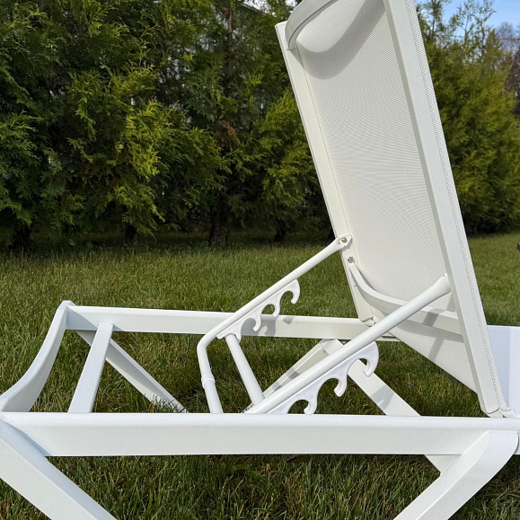 Шезлонг Enzo Royal Family из алюминия белый фото 4