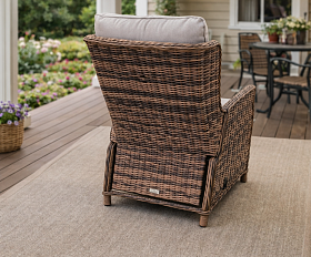 Кресло-реклайнер Luiza Royal Family из искусственного ротанга, цвет коричневый