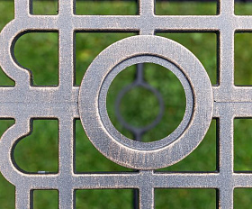 Обеденный комплект Wilhelm Royal Family из алюминия на 8 персон